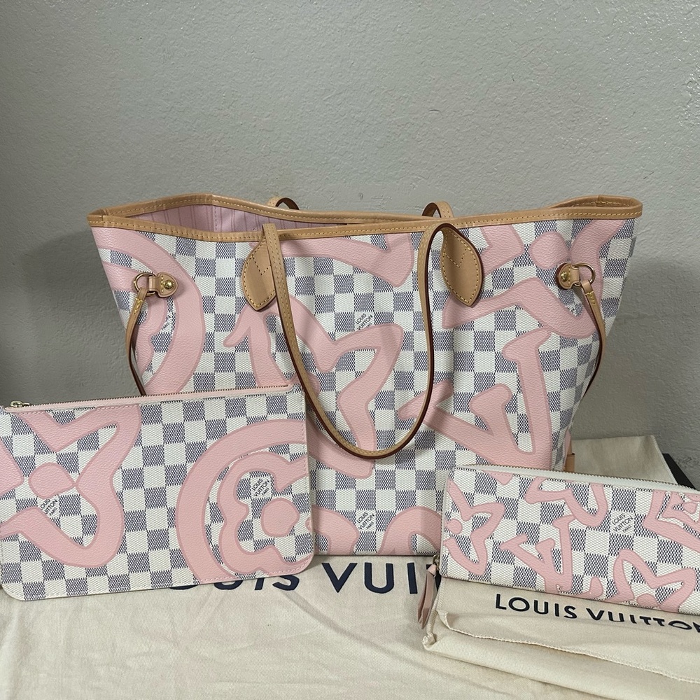 Limited Edition Authentic Louis Vuitton Tahitienne Neverfull MM Set